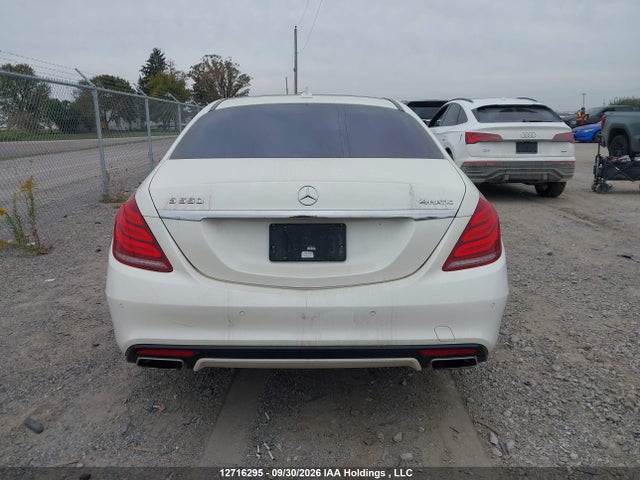 WDDUG8FB7FA165301 Mercedes-Benz S 550 4matic
