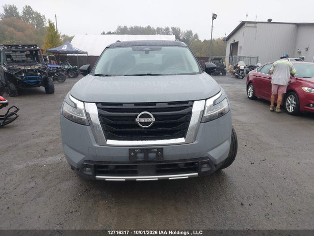 5N1DR3DF1PC274609 Nissan Pathfinder Platinum
