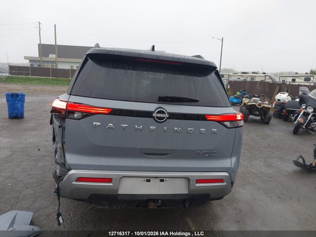 5N1DR3DF1PC274609 Nissan Pathfinder Platinum