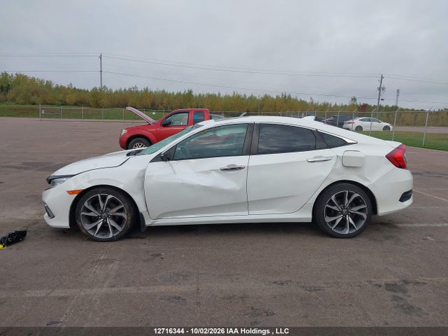 Продаж на аукціоні авто 2019 Honda Civic Touring, vin: 2HGFC1F94KH100695, номер лоту: 12716344