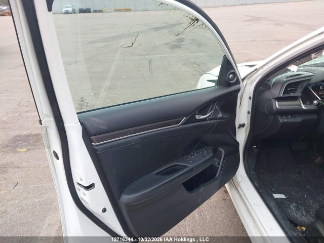 Продаж на аукціоні авто 2019 Honda Civic Touring, vin: 2HGFC1F94KH100695, номер лоту: 12716344