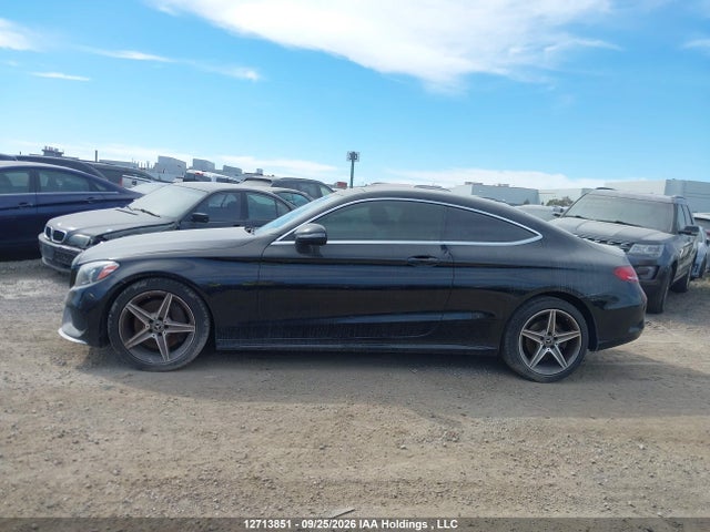Продаж на аукціоні авто 2017 Mercedes-benz C 300 4matic, vin: WDDWJ4KB1HF557611, номер лоту: 12713851