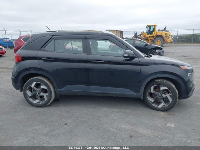 Продаж на аукціоні авто 2025 Hyundai Venue Ultimate W/black Interior (ivt), vin: KMHRC8A38SU373705, номер лоту: 12716373