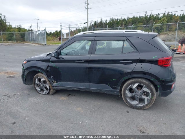 Продаж на аукціоні авто 2025 Hyundai Venue Ultimate W/black Interior (ivt), vin: KMHRC8A38SU373705, номер лоту: 12716373