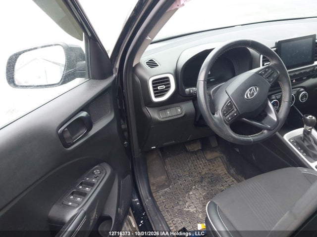 Продаж на аукціоні авто 2025 Hyundai Venue Ultimate W/black Interior (ivt), vin: KMHRC8A38SU373705, номер лоту: 12716373