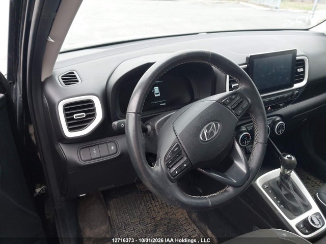 Продаж на аукціоні авто 2025 Hyundai Venue Ultimate W/black Interior (ivt), vin: KMHRC8A38SU373705, номер лоту: 12716373