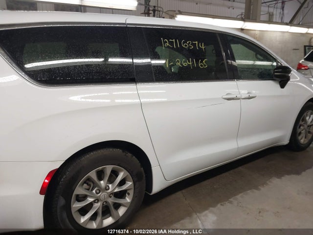 Продаж на аукціоні авто 2026 Chrysler Pacifica Limited, vin: 2C4RC1GGXTR264165, номер лоту: 12716374