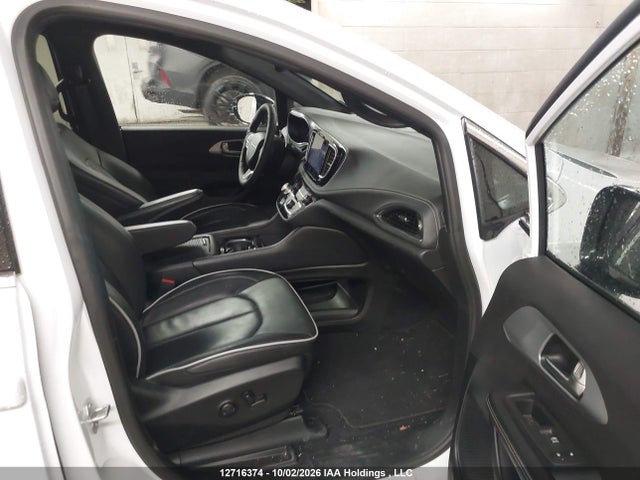 Продаж на аукціоні авто 2026 Chrysler Pacifica Limited, vin: 2C4RC1GGXTR264165, номер лоту: 12716374