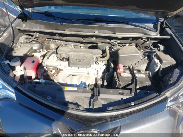 Toyota RAV4 SE 2018 2T3JFREV8JW781634 Image 10