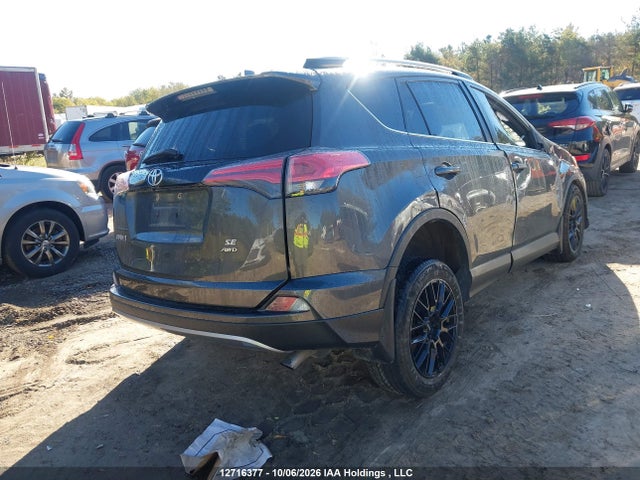 Toyota RAV4 SE 2018 2T3JFREV8JW781634 Image 4