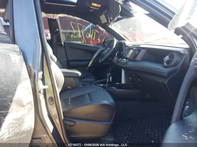 Toyota RAV4 SE 2018 2T3JFREV8JW781634 Image 5