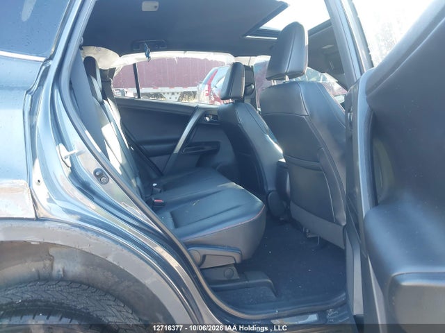 Toyota RAV4 SE 2018 2T3JFREV8JW781634 Image 8