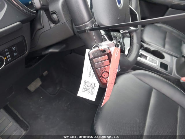 Продажа на аукционе авто 2025 Ford Escape Platinum, vin: 1FMCU9JA9SUB24319, номер лота: 12716381