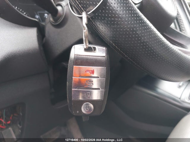 Продаж на аукціоні авто 2016 Kia Sorento 3.3l Lx +, vin: 5XYPGDA59GG111761, номер лоту: 12716400