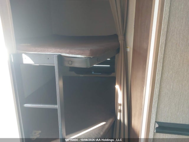 Dutchmen Aspen Trail 2018 4YDT27922J8920135 Image 12