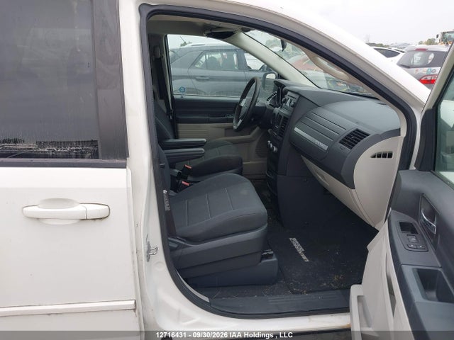 12716431 :رقم المزاد ، 2D8HN44H28R807604 vin ، 2008 Dodge Grand Caravan Se مزاد بيع
