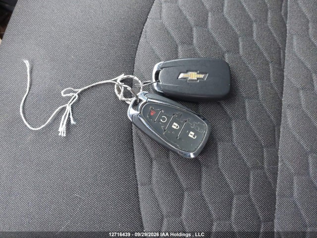 2GNAXVEX0K6211557 Chevrolet EQUINOX LT
