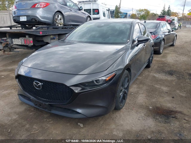 Mazda 3 2019 JM1BPAMM1K1146153 Image 2