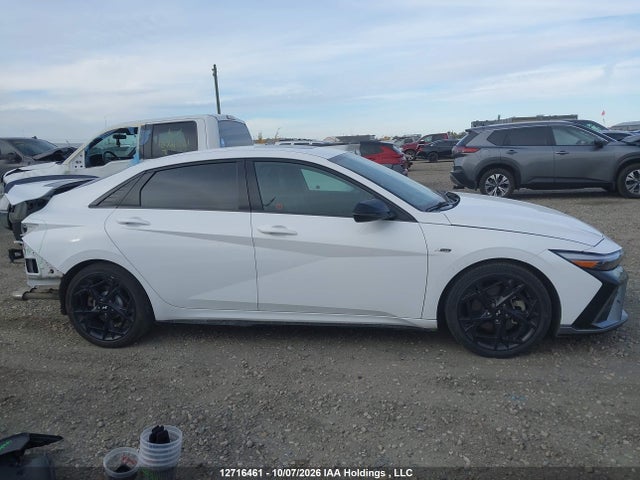 KMHLR4DF1RU727738 Hyundai Elantra