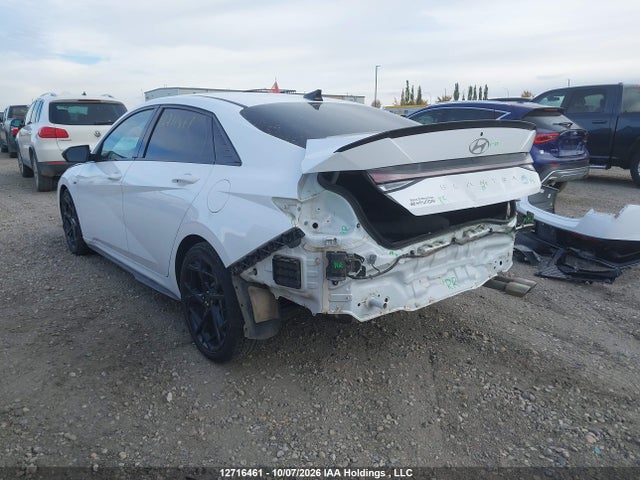 KMHLR4DF1RU727738 Hyundai Elantra