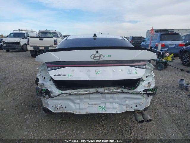 KMHLR4DF1RU727738 Hyundai Elantra