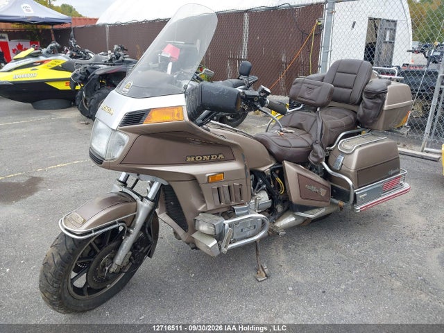 1984 Honda  მანქანა იყიდება აუქციონზე, vin: 1HFSC1427EA014194, აუქციონის ნომერი: 12716511