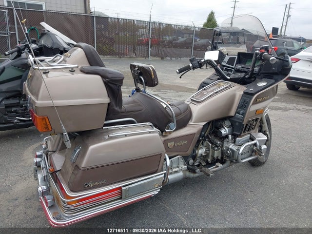 1984 Honda  მანქანა იყიდება აუქციონზე, vin: 1HFSC1427EA014194, აუქციონის ნომერი: 12716511