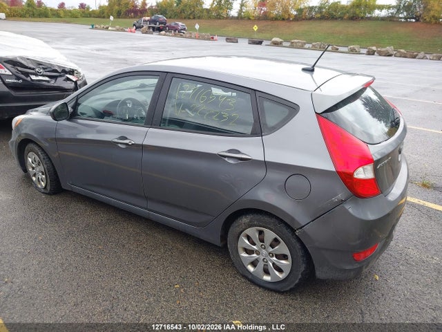 Hyundai ACCENT GS 2015 KMHCT5AE2FU227232 Image 3