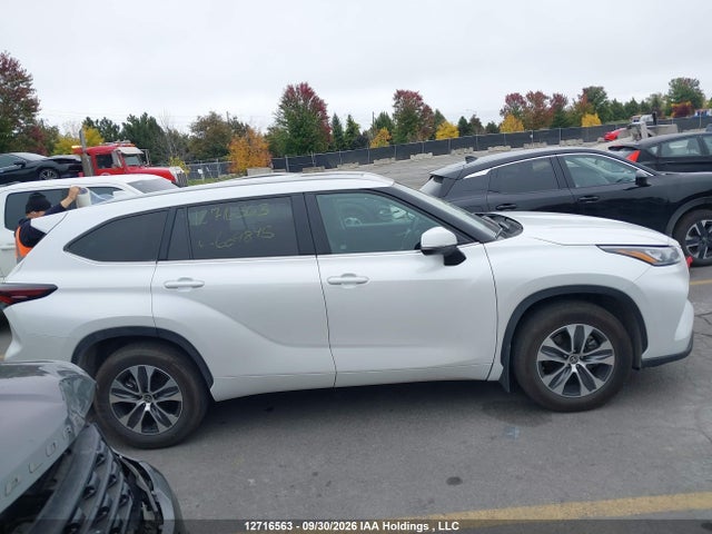 Продажа на аукционе авто 2026 Toyota Highlander Xle Awd, vin: 5TDKDRBH7TS604845, номер лота: 12716563