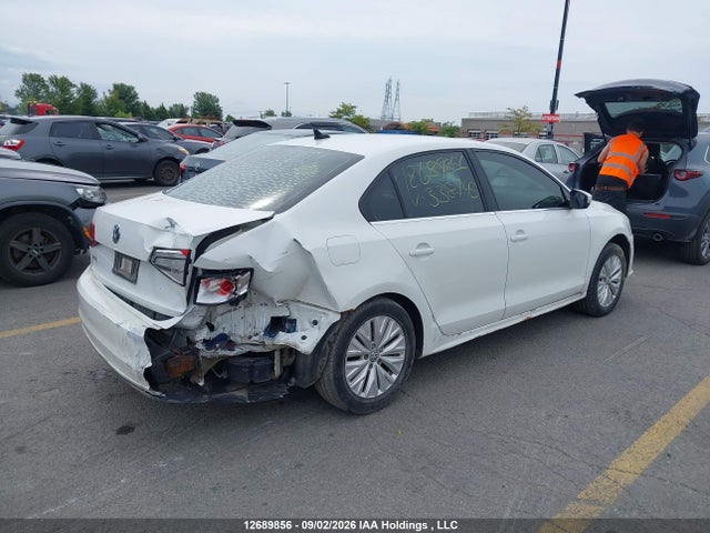 3VW2K7AJ9FM338745 Volkswagen Jetta 2.0l Trendline/2.0l Trendline+