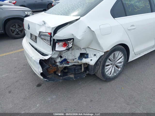 3VW2K7AJ9FM338745 Volkswagen Jetta 2.0l Trendline/2.0l Trendline+