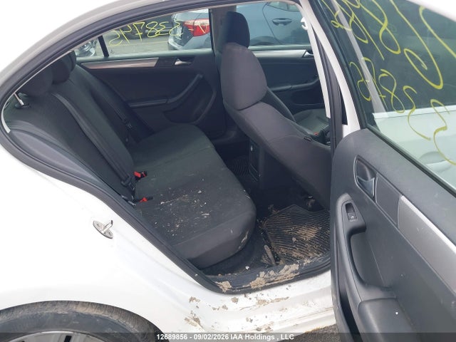 3VW2K7AJ9FM338745 Volkswagen Jetta 2.0l Trendline/2.0l Trendline+