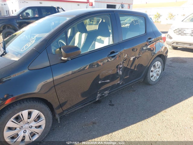 Продаж на аукціоні авто 2012 Toyota Yaris Le, vin: JTDKTUD30CD521633, номер лоту: 12711821