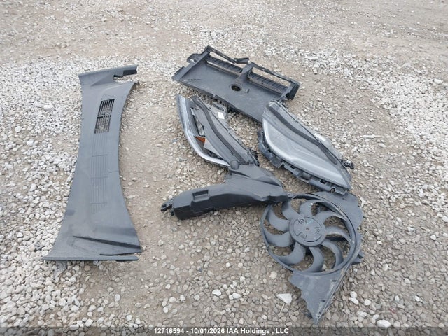 12716594 :رقم المزاد ، LRW3E7EB4RC087881 vin ، 2024 Tesla Model 3 Long Range مزاد بيع