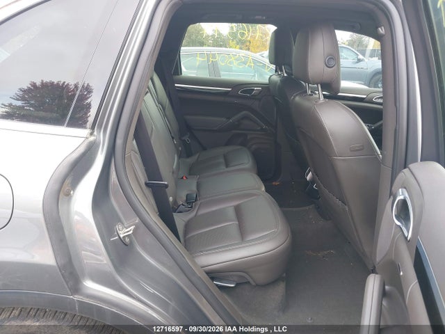 Porsche Cayenne 2016 WP1AA2A27GKA38044 Image 8