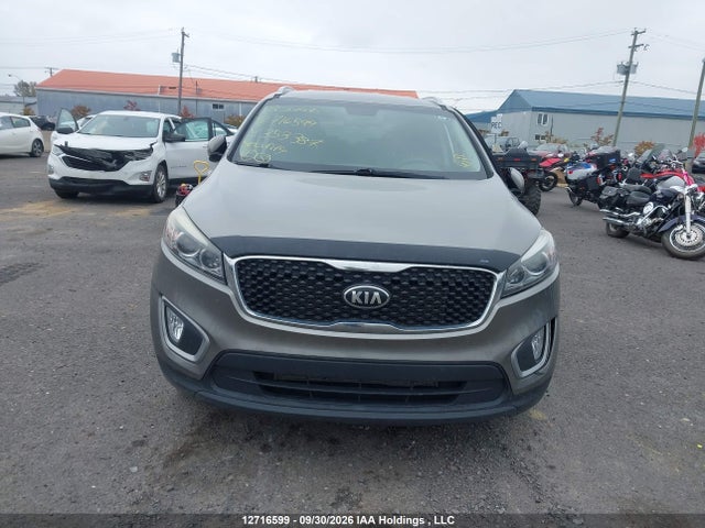KIA Sorento 3.3l Lx 2018 5XYPGDA55JG353387 Image 12