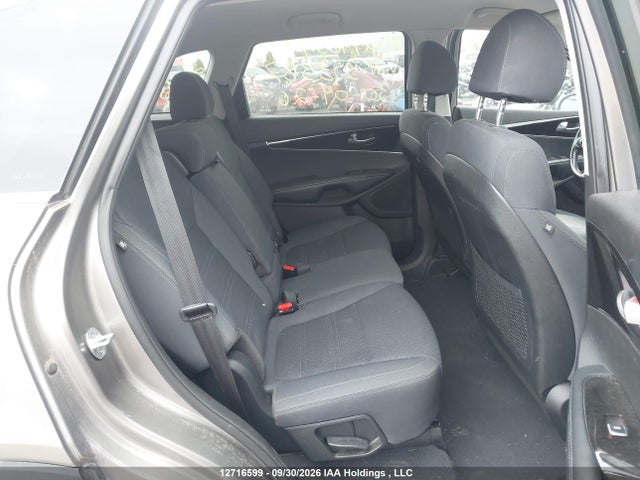 KIA Sorento 3.3l Lx 2018 5XYPGDA55JG353387 Image 8