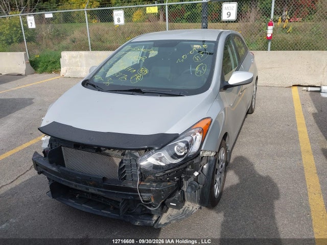 2016 Hyundai Elantra Gt მანქანა იყიდება აუქციონზე, vin: KMHD25LH0GU306270, აუქციონის ნომერი: 12716608
