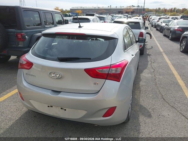 2016 Hyundai Elantra Gt მანქანა იყიდება აუქციონზე, vin: KMHD25LH0GU306270, აუქციონის ნომერი: 12716608