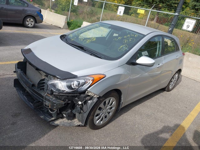 2016 Hyundai Elantra Gt მანქანა იყიდება აუქციონზე, vin: KMHD25LH0GU306270, აუქციონის ნომერი: 12716608