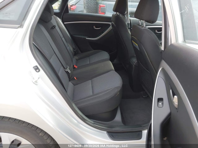 2016 Hyundai Elantra Gt მანქანა იყიდება აუქციონზე, vin: KMHD25LH0GU306270, აუქციონის ნომერი: 12716608