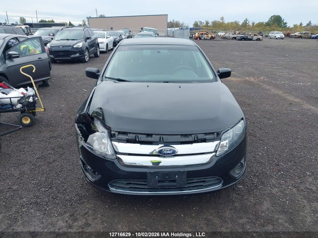 12716629 :رقم المزاد ، 3FAHP0HA7BR247021 vin ، 2011 Ford Fusion Se مزاد بيع