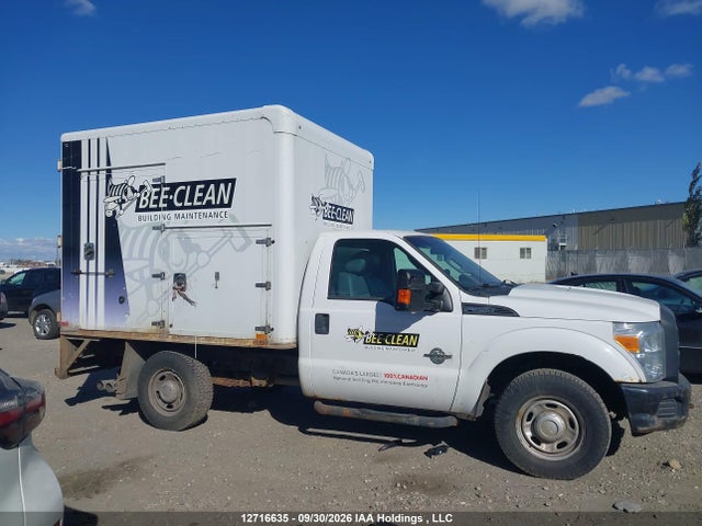 Ford F-350 Xl 2014 1FDRF3AT7EEA99552 Image 13