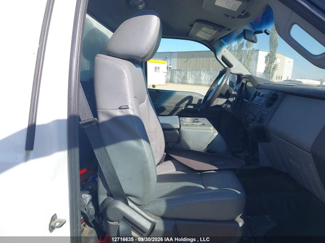 Ford F-350 Xl 2014 1FDRF3AT7EEA99552 Image 8