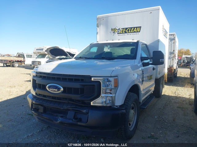 12716636 :رقم المزاد ، 1FDRF3E62LED25224 vin ، 2020 Ford F-350 Chassis Xl مزاد بيع