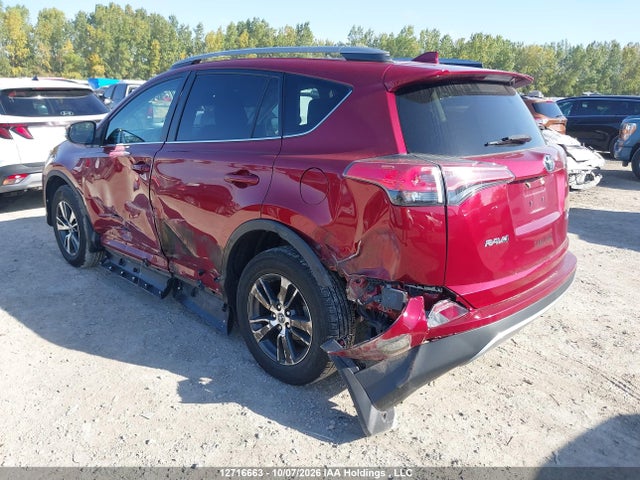Продажа на аукционе авто 2018 Toyota Rav4 Xle, vin: 2T3RFREV1JW796172, номер лота: 12716663