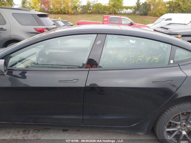 Продаж на аукціоні авто 2022 Tesla Model 3, vin: 5YJ3E1EA8NF258426, номер лоту: 12716708