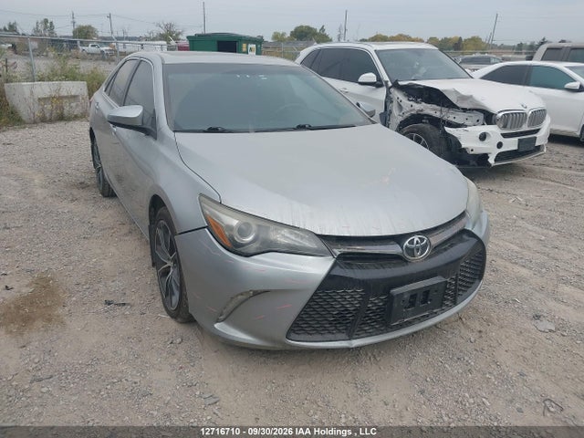 12716710 :رقم المزاد ، 4T1BF1FK0GV567670 vin ، 2016 Toyota Camry Le/xle/se/xse مزاد بيع