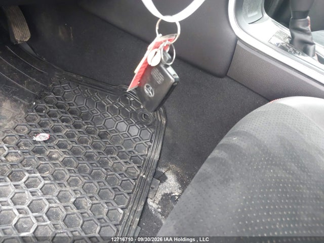 12716710 :رقم المزاد ، 4T1BF1FK0GV567670 vin ، 2016 Toyota Camry Le/xle/se/xse مزاد بيع
