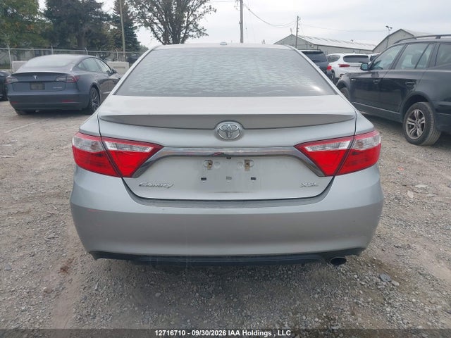 12716710 :رقم المزاد ، 4T1BF1FK0GV567670 vin ، 2016 Toyota Camry Le/xle/se/xse مزاد بيع